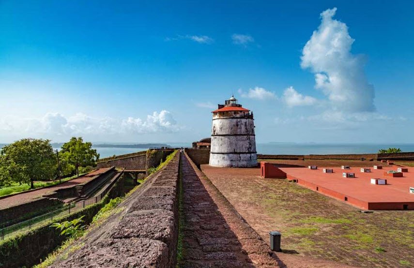 Nanuz Fort, Nanuz, Goa, India